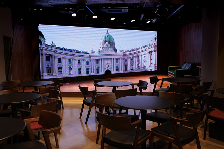 都心の隠れ家、音楽とアートのためのレンタルイベントスペース　Musiksaal