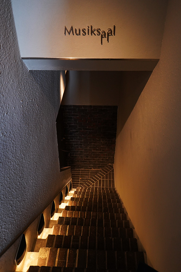 都心の隠れ家、音楽とアートのためのレンタルイベントスペース　Musiksaal
